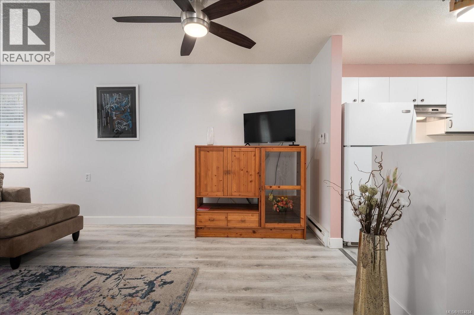 6 2993 104th St, Nanaimo, British Columbia  V9T 2E6 - Photo 11 - 1024634