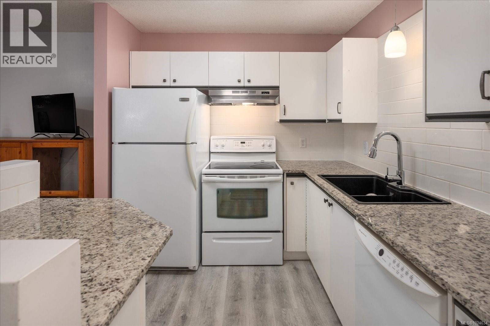 6 2993 104th St, Nanaimo, British Columbia  V9T 2E6 - Photo 5 - 1024634