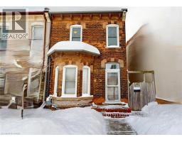 132 FERGUSON Avenue N, Hamilton, Ontario