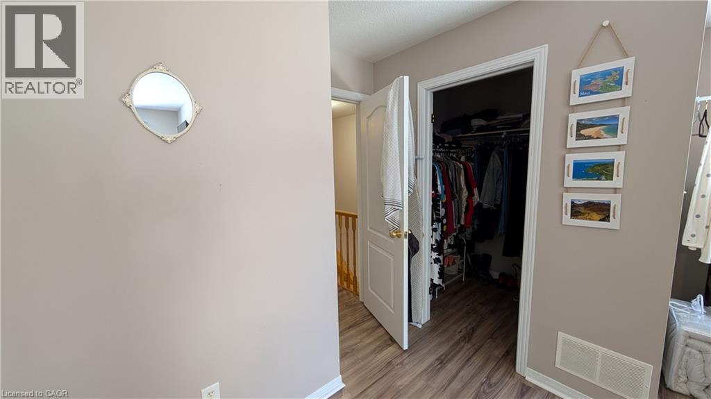 81 Valridge Drive Unit# 20, Ancaster, Ontario  L9G 5B7 - Photo 14 - 40802231