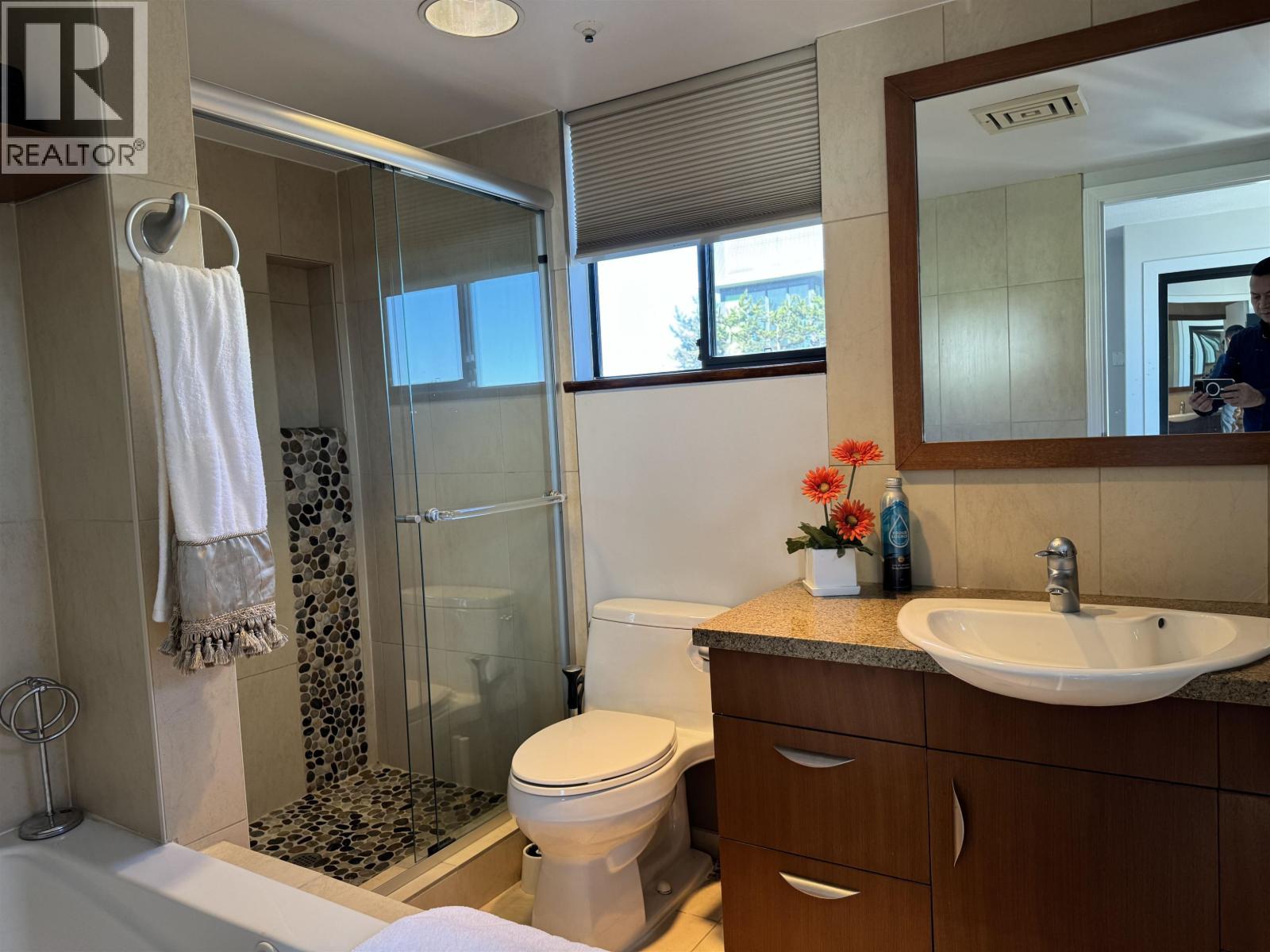 Ph 1268 W Broadway, Vancouver, British Columbia  V6H 1G6 - Photo 29 - R3054109