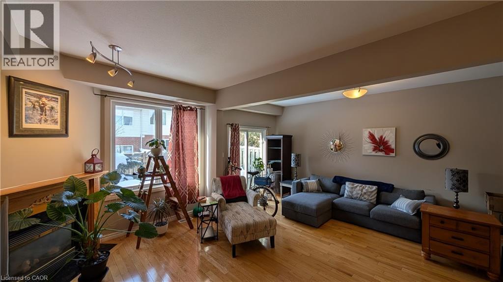 81 Valridge Drive Unit# 20, Ancaster, Ontario  L9G 5B7 - Photo 8 - 40802231