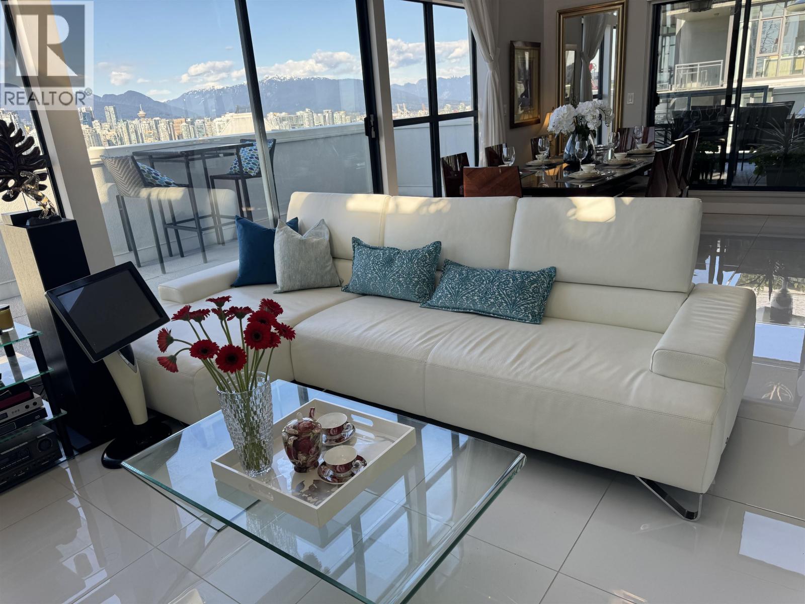 Ph 1268 W Broadway, Vancouver, British Columbia  V6H 1G6 - Photo 10 - R3054109