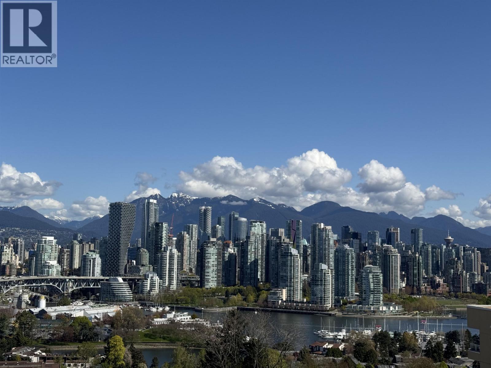 Ph 1268 W Broadway, Vancouver, British Columbia  V6H 1G6 - Photo 4 - R3054109