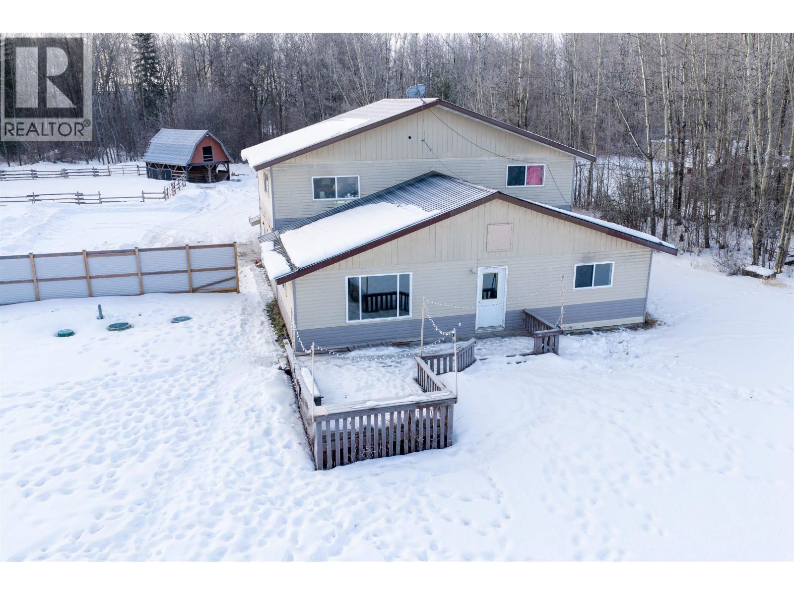 1215 Campbell Road, Vanderhoof, British Columbia  V0J 3A0 - Photo 3 - R3085515