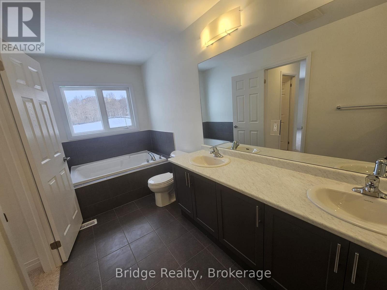 179 Gillespie Drive, Brantford, Ontario  N3T 0Y4 - Photo 24 - X12750722