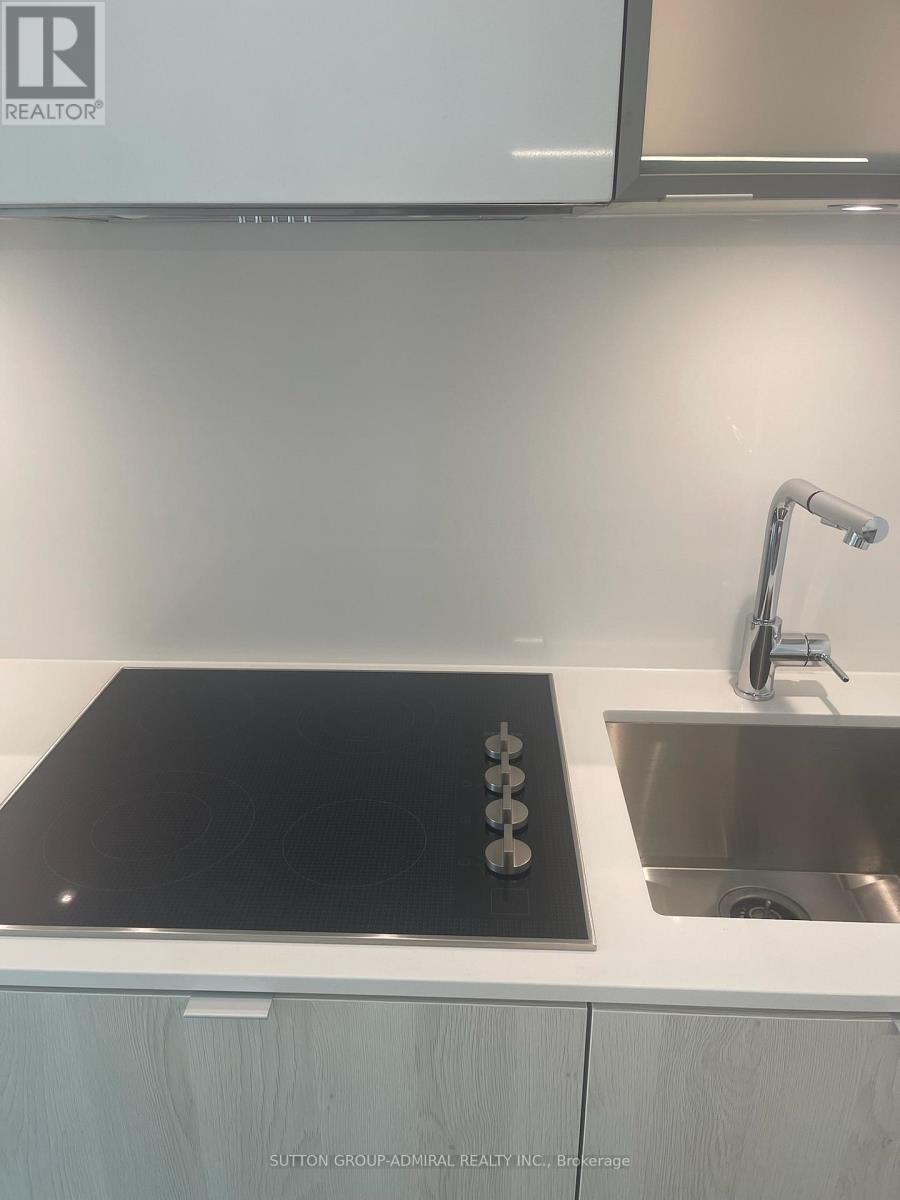 3505 - 11 Yorkville Avenue, Toronto, Ontario  M4W 1L2 - Photo 11 - C12746518