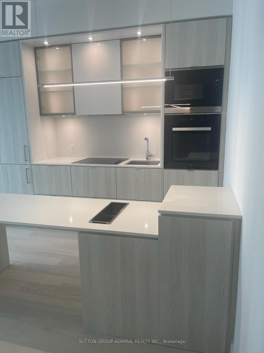 3505 - 11 Yorkville Avenue, Toronto, Ontario  M4W 1L2 - Photo 3 - C12746518