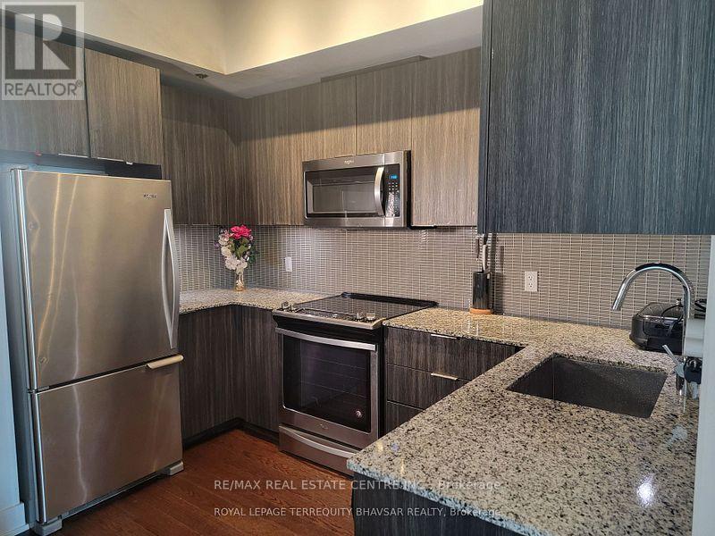 315 - 20 Shore Breeze Drive, Toronto, Ontario  M8V 1A1 - Photo 19 - W12674166