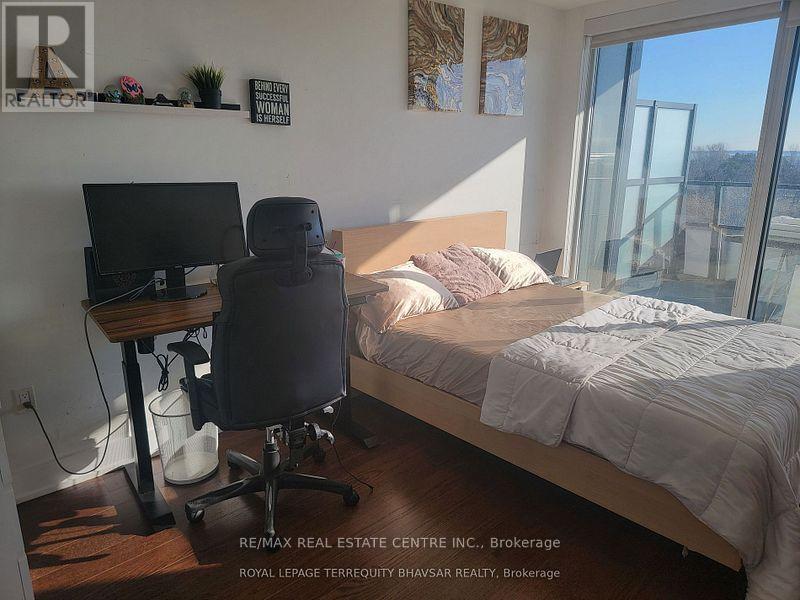 315 - 20 Shore Breeze Drive, Toronto, Ontario  M8V 1A1 - Photo 20 - W12674166