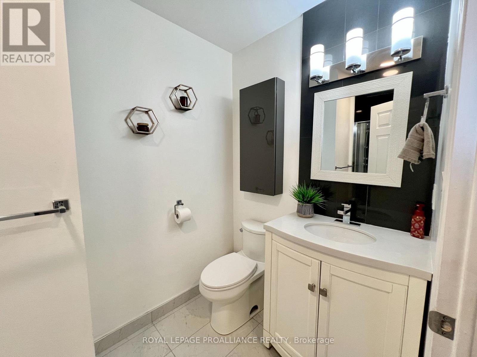 28 Oak Ridge Boulevard, Belleville, Ontario  K8N 5W1 - Photo 25 - X12750782