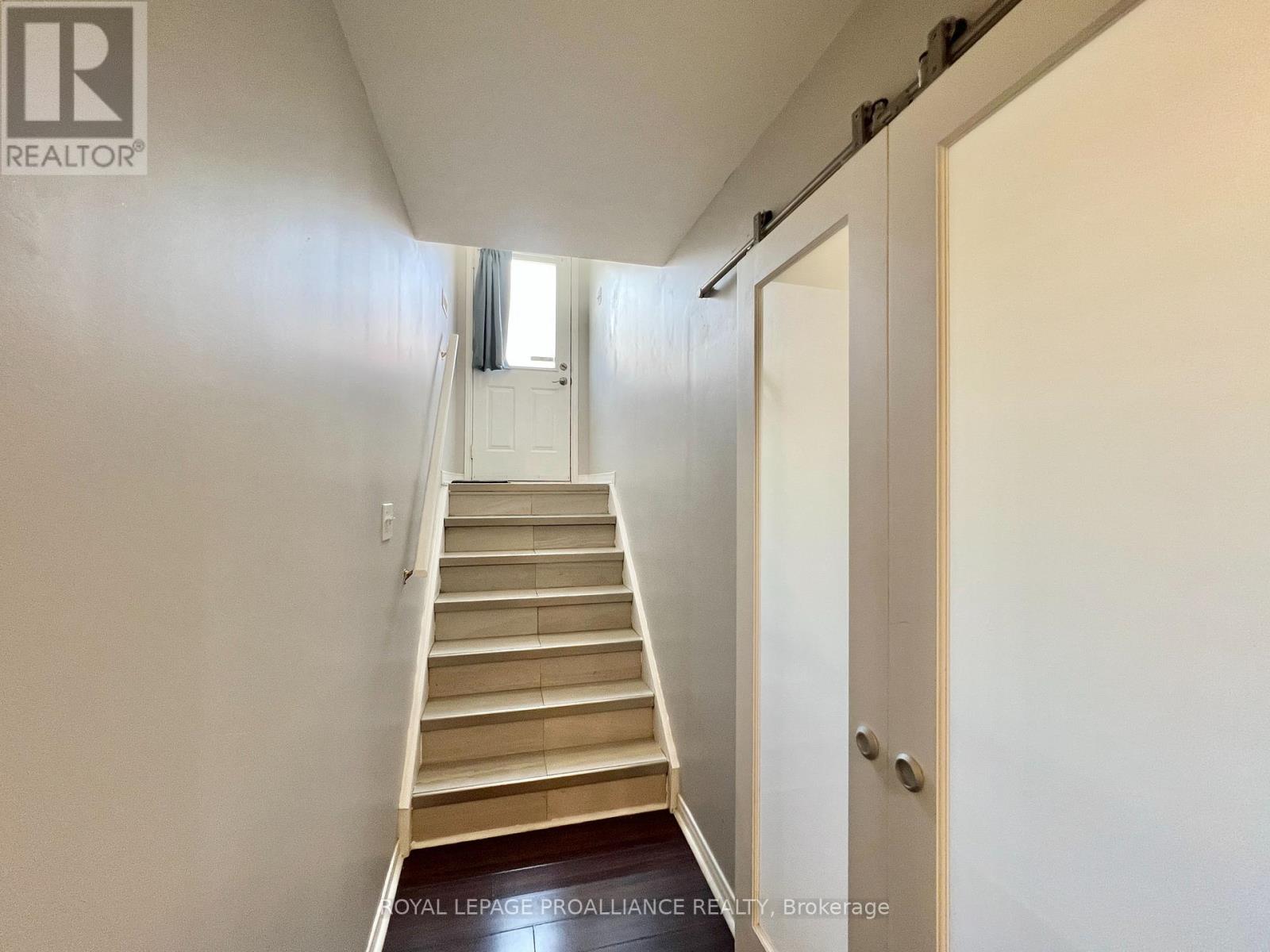 28 Oak Ridge Boulevard, Belleville, Ontario  K8N 5W1 - Photo 33 - X12750782