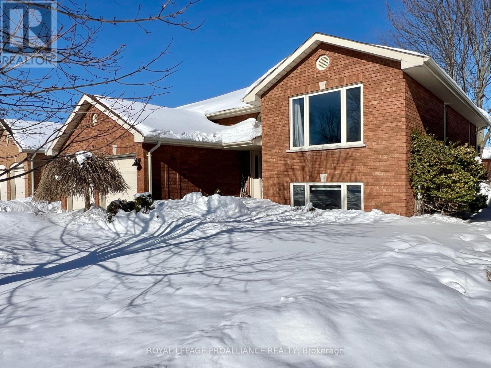 28 Oak Ridge Boulevard, Belleville, Ontario  K8N 5W1 - Photo 6 - X12750782