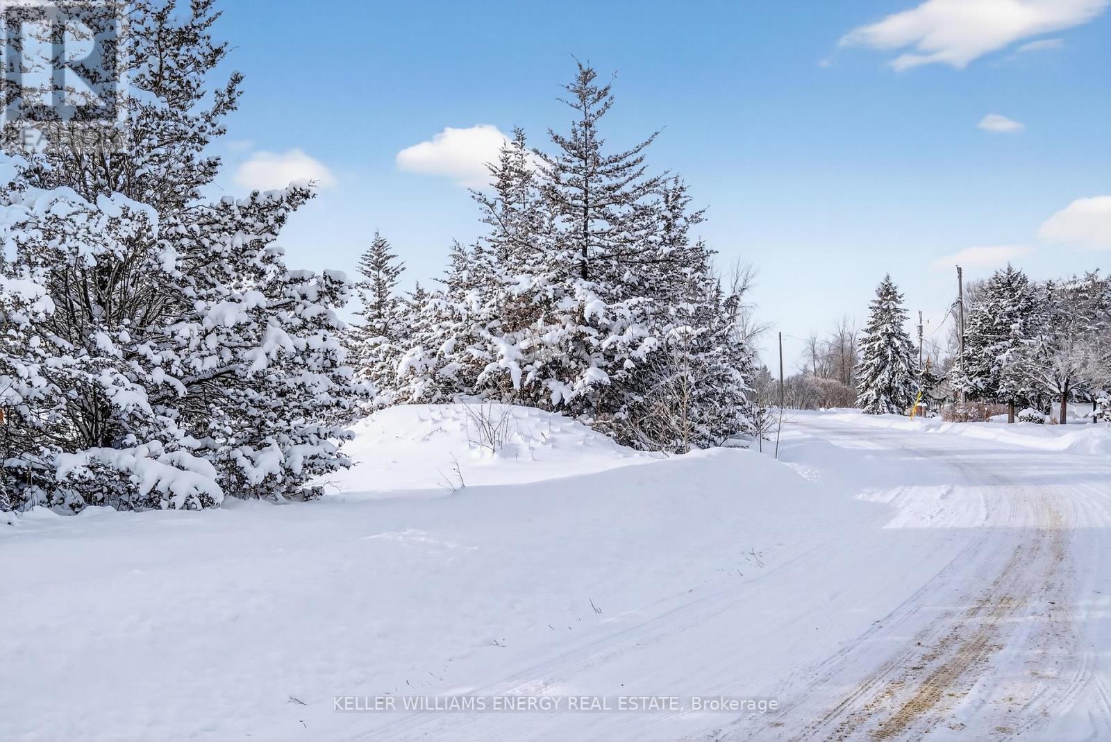 274 Prinyers Cove Crescent, Prince Edward County (North Marysburg Ward), Ontario  K0K 2T0 - Photo 3 - X12750808