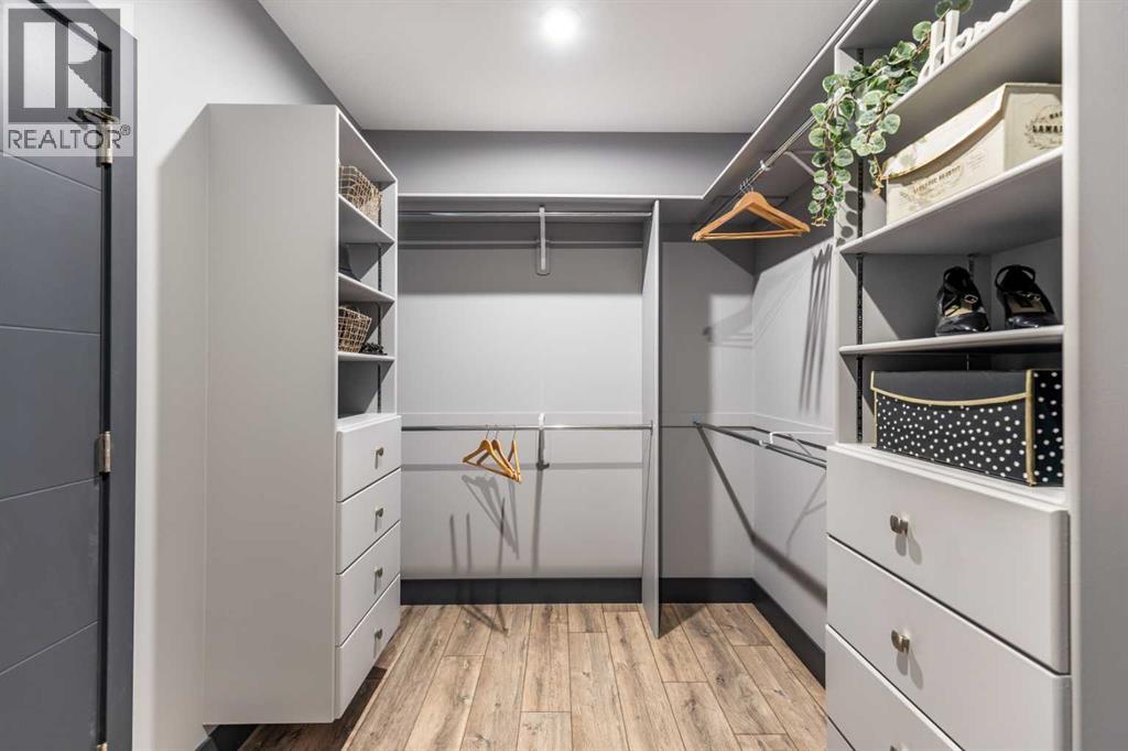 22 Palisades Lane Ne, Medicine Hat, Alberta  T1C 2B4 - Photo 40 - A2281155