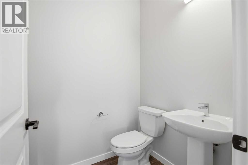 119 Chinook Winds Manor Sw, Airdrie, Alberta  T4B 5P9 - Photo 5 - A2260584