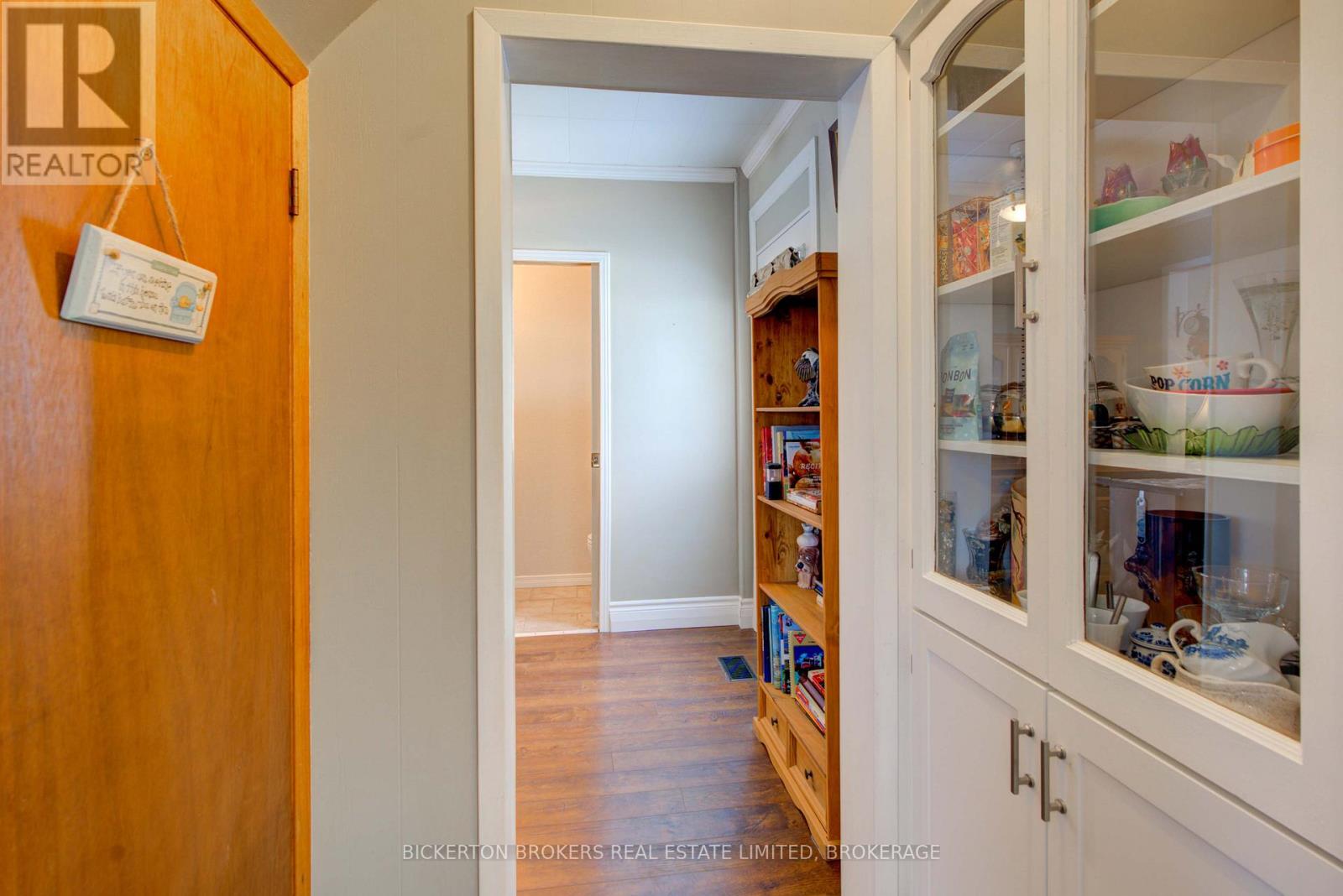 292 William Street N, Gananoque, Ontario  K7G 1S5 - Photo 13 - X12750748