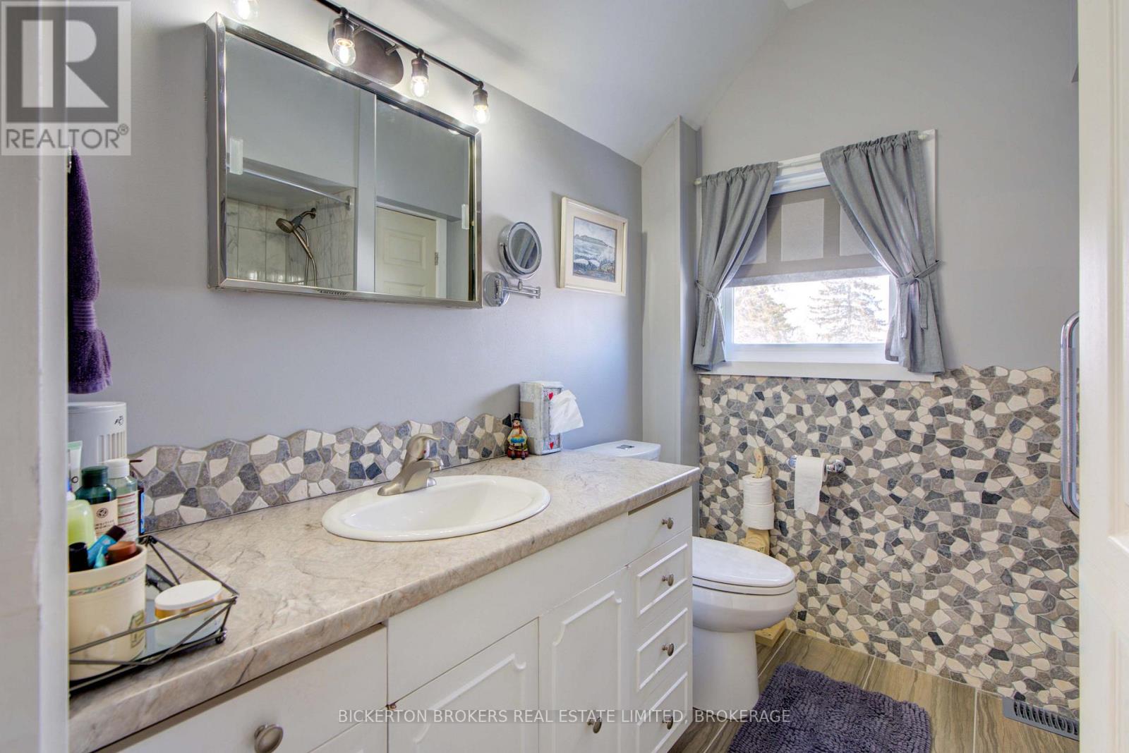 292 William Street N, Gananoque, Ontario  K7G 1S5 - Photo 28 - X12750748