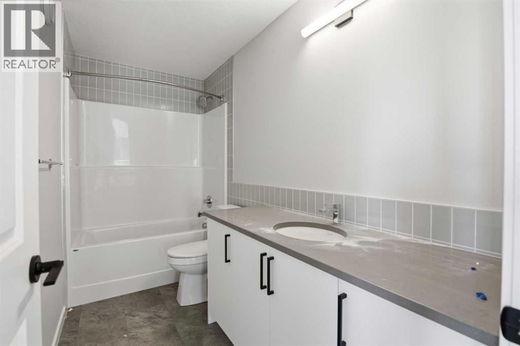 119 Chinook Winds Manor Sw, Airdrie, Alberta  T4B 5P9 - Photo 25 - A2260584