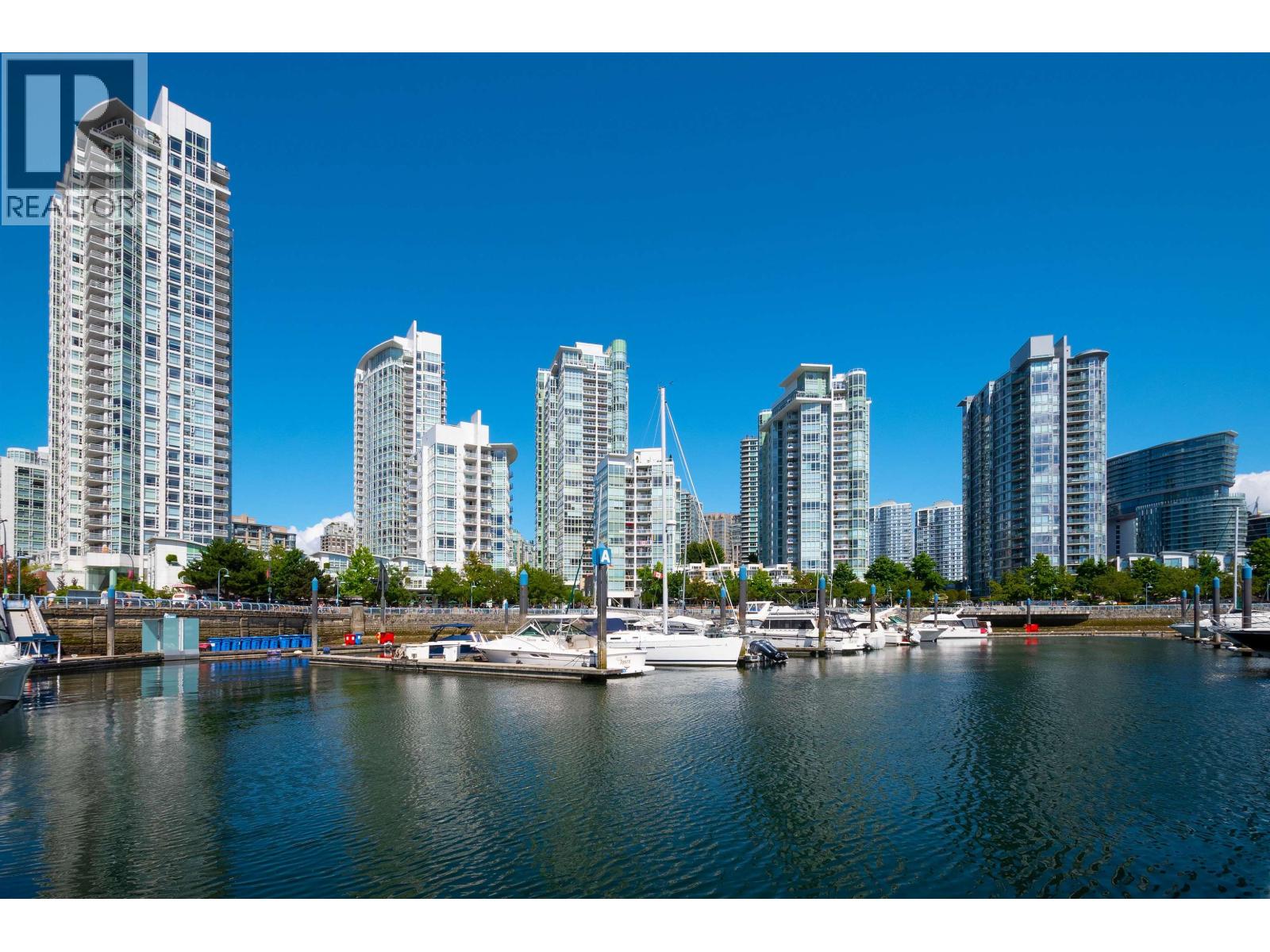 2105 193 Aquarius Mews, Vancouver, British Columbia  V6Z 2Z2 - Photo 4 - R3078615