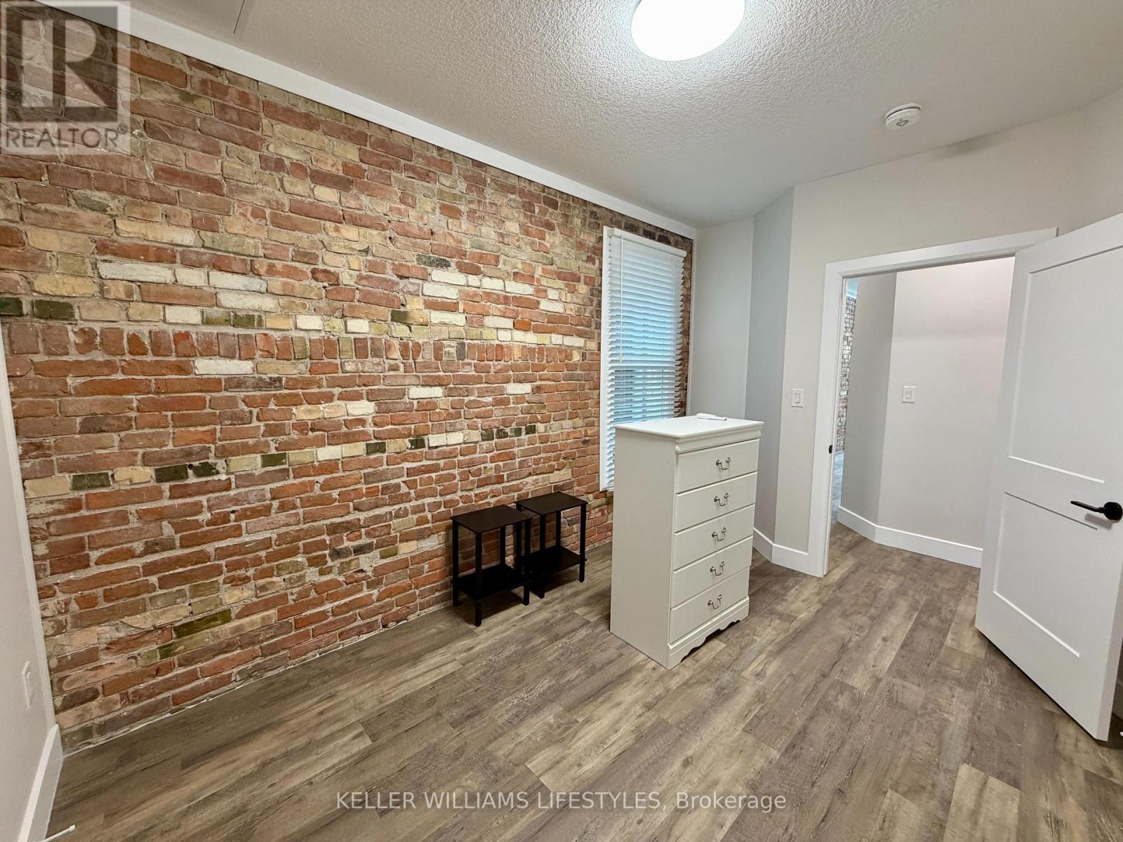 1 - 537 Talbot Street, St. Thomas, Ontario  N5P 1C3 - Photo 19 - X12750730