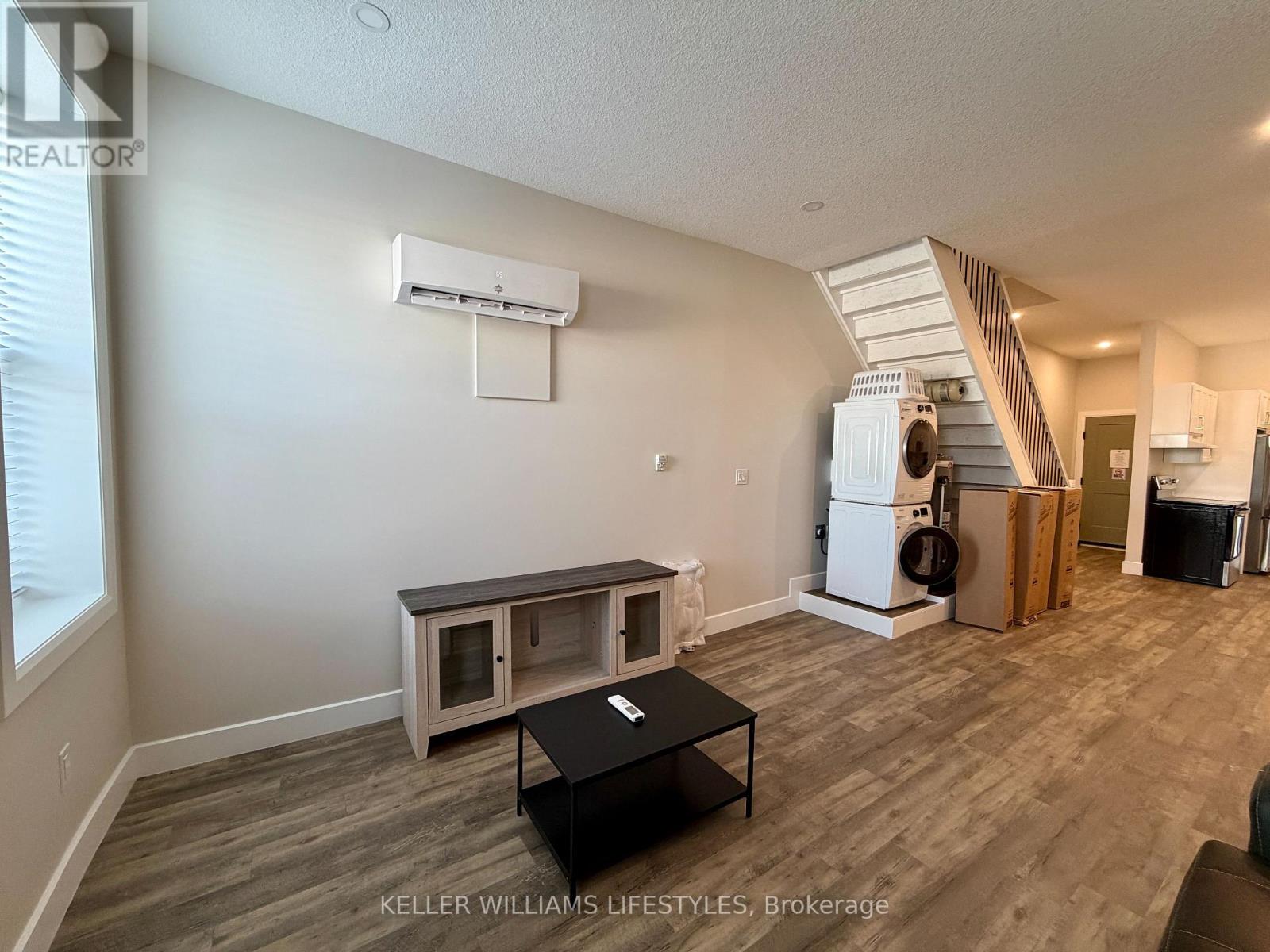 3 - 537 Talbot Street, St. Thomas, Ontario  N5P 1C3 - Photo 16 - X12750732