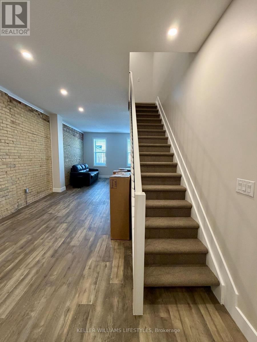 3 - 537 Talbot Street, St. Thomas, Ontario  N5P 1C3 - Photo 9 - X12750732