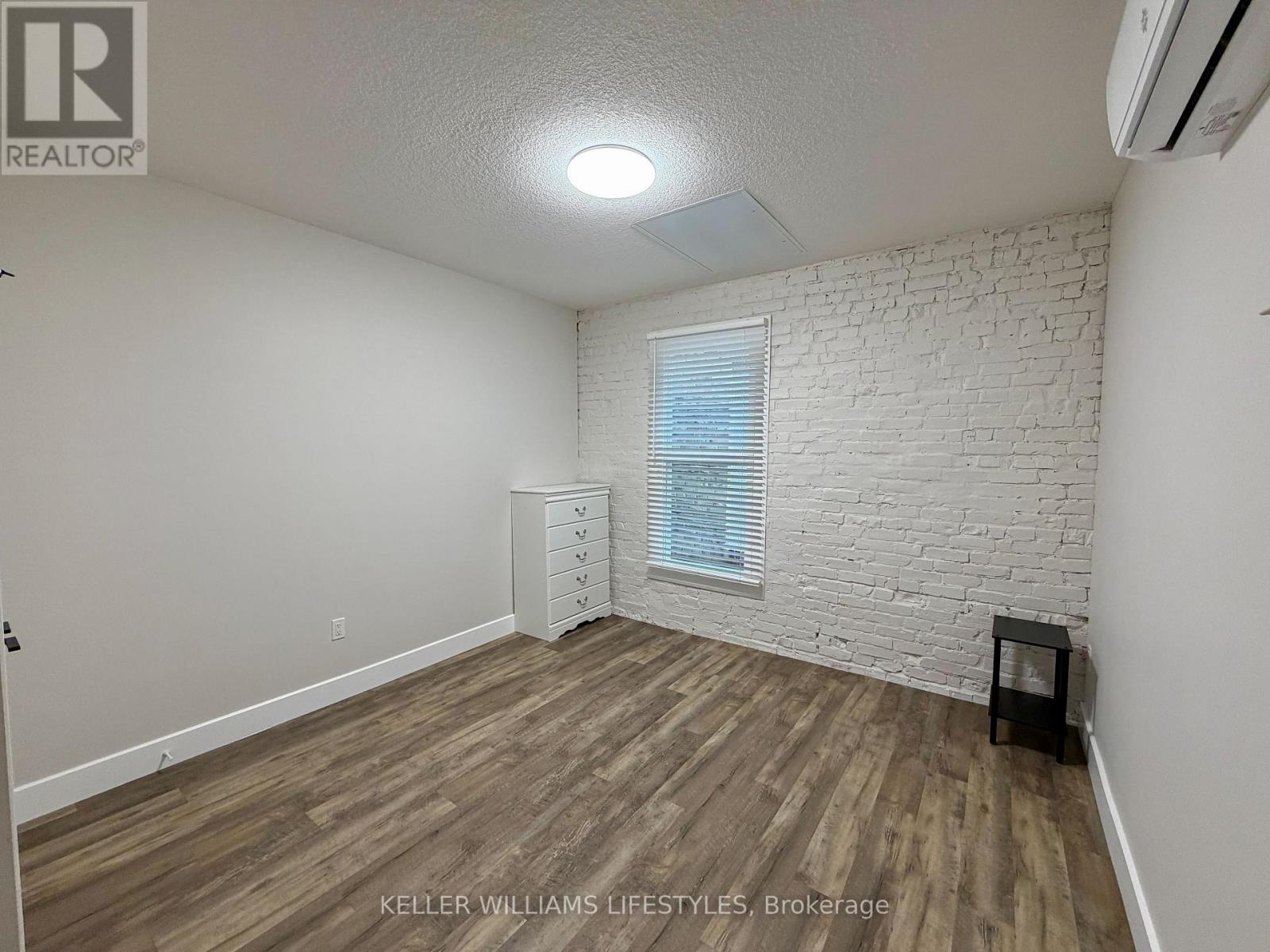 6 - 537 Talbot Street, St. Thomas, Ontario  N5P 1C3 - Photo 17 - X12750734