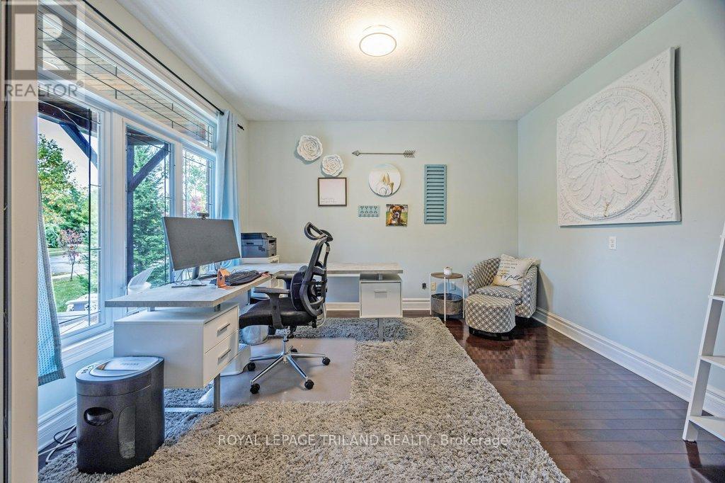 139 Skyline Avenue, London North, Ontario  N5X 0A3 - Photo 5 - X12750766