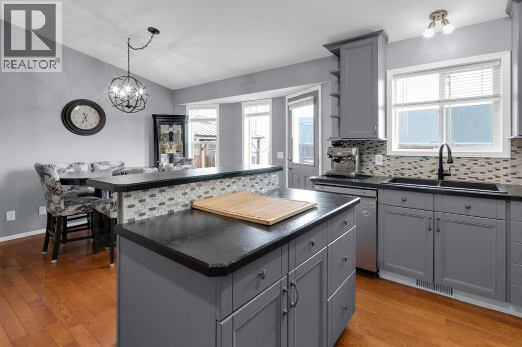 230 Aspen Creek Crescent, Strathmore, Alberta  T1P 1X8 - Photo 10 - A2280444