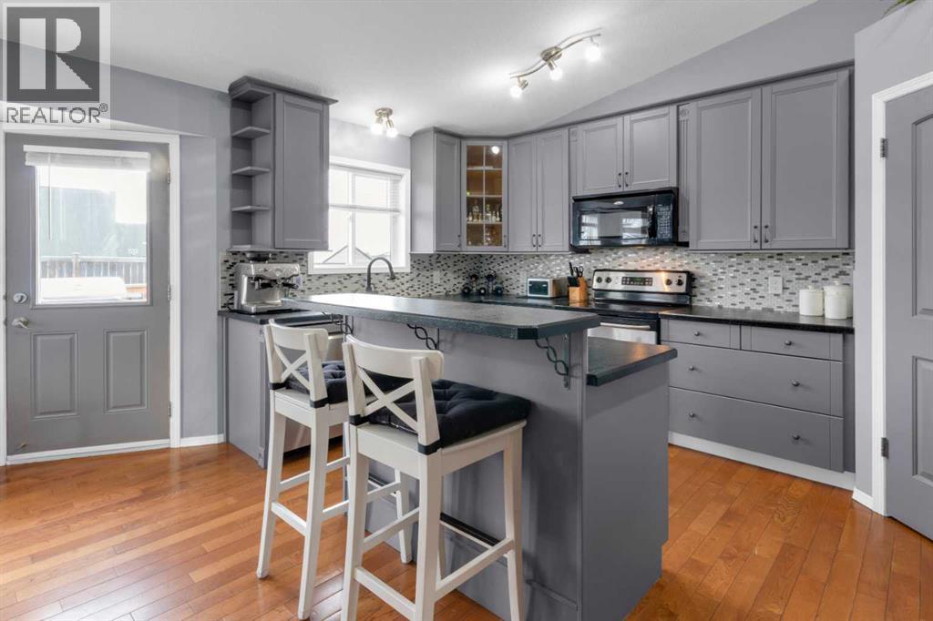 230 Aspen Creek Crescent, Strathmore, Alberta  T1P 1X8 - Photo 6 - A2280444