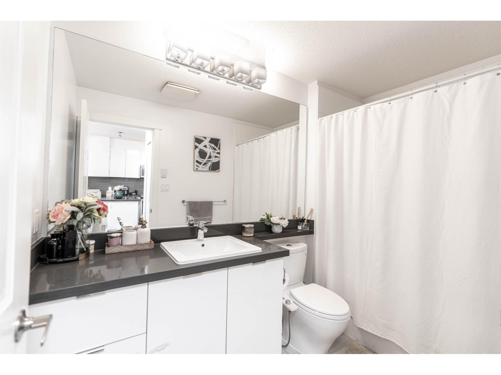 110 15168 33 Avenue, Surrey, British Columbia  V3Z 0N7 - Photo 12 - R3085271