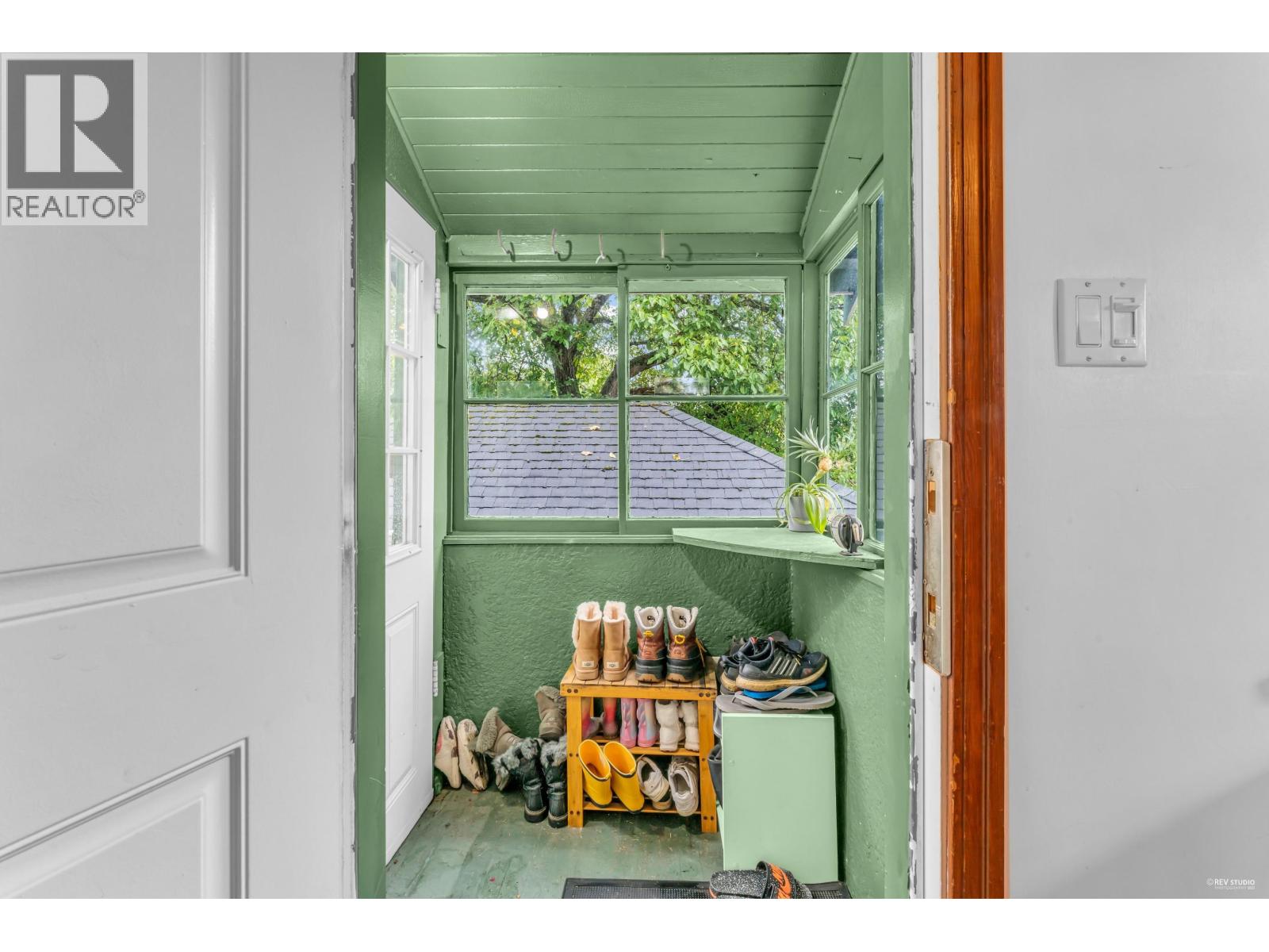 820 Third Avenue, New Westminster, British Columbia  V3M 1P2 - Photo 9 - R3085509