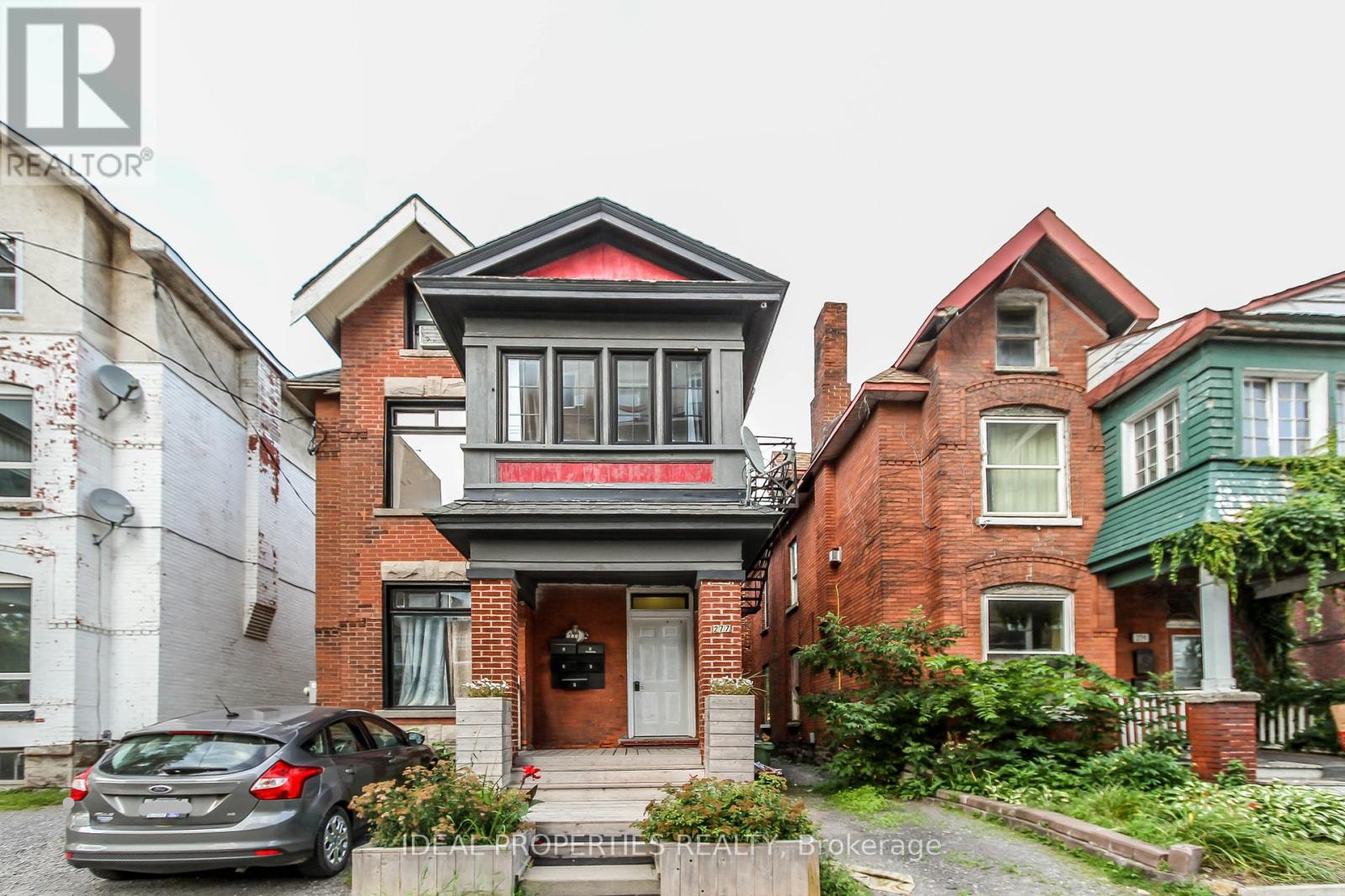 3 - 277 Bronson Avenue, Ottawa, Ontario  K1R 6H7 - Photo 1 - X12750778