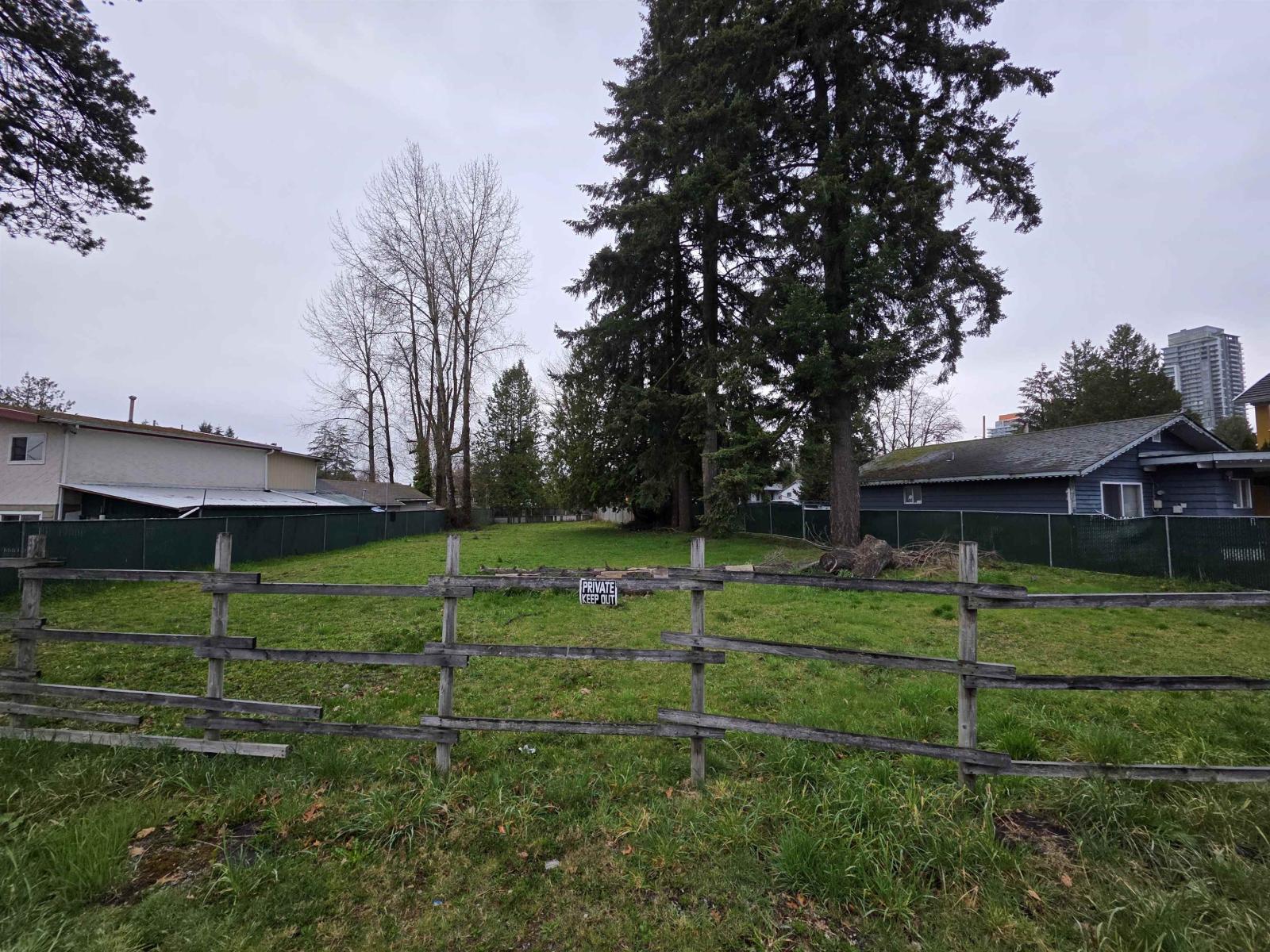 13069 OLD YALE ROAD, Surrey, British Columbia