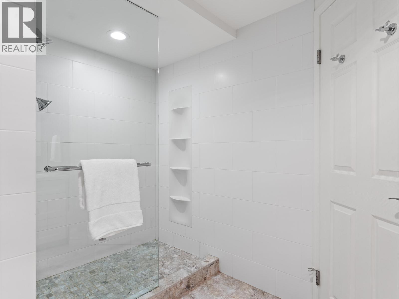 107 3690 Banff Court, North Vancouver, British Columbia  V7H 2Y7 - Photo 20 - R3085526