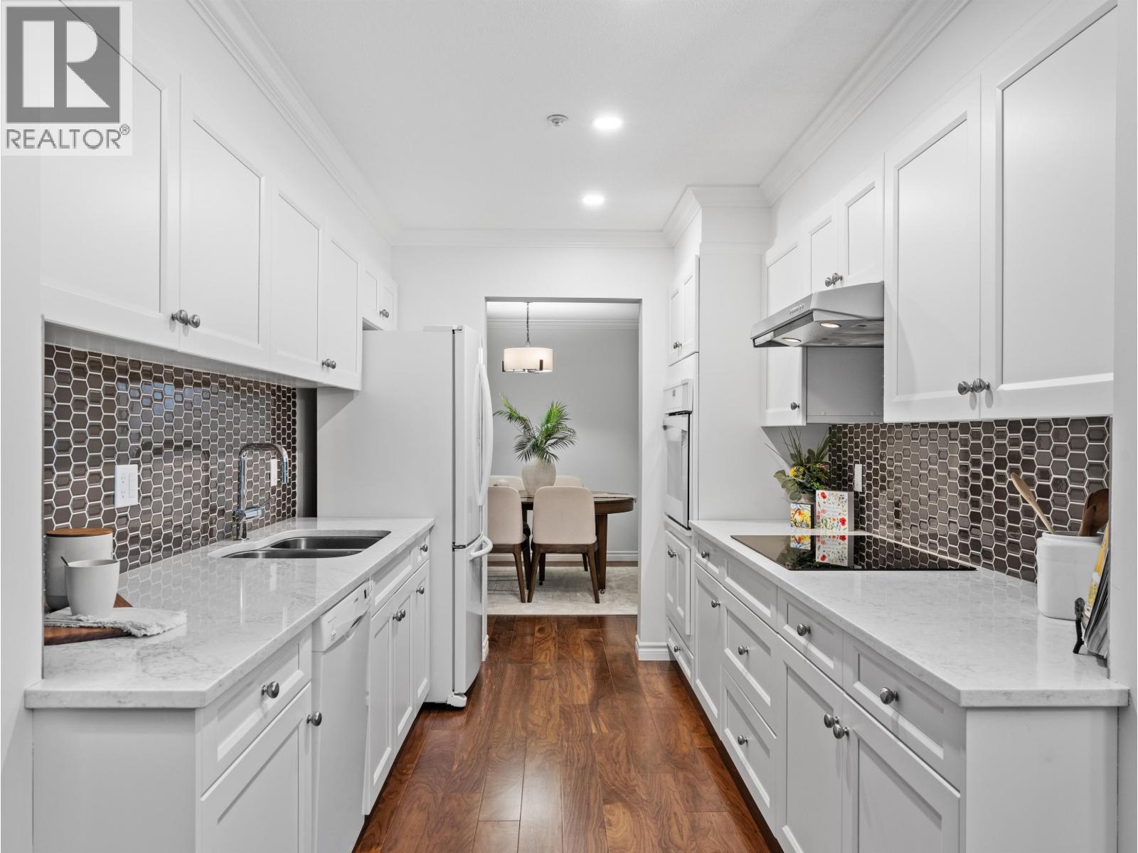 107 3690 Banff Court, North Vancouver, British Columbia  V7H 2Y7 - Photo 7 - R3085526