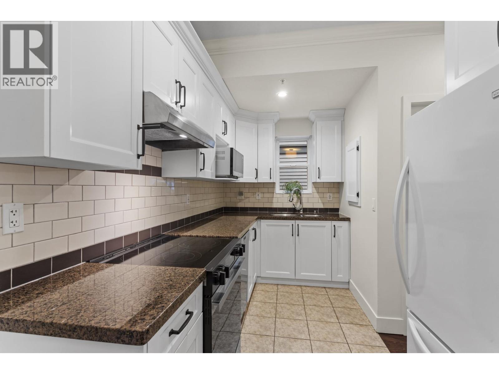 4463 Welwyn Street, Vancouver, British Columbia  V5N 3Z3 - Photo 11 - R3085531