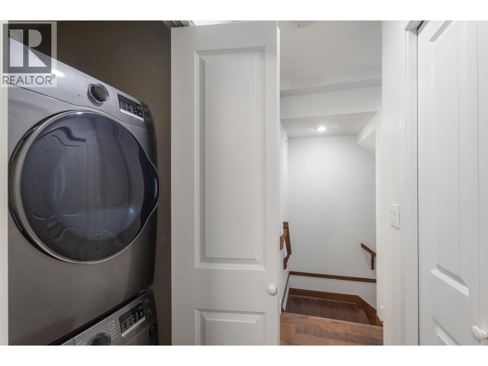 4463 Welwyn Street, Vancouver, British Columbia  V5N 3Z3 - Photo 23 - R3085531