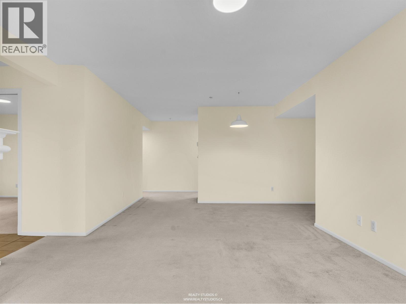 307 5800 Andrews Road, Richmond, British Columbia  V7E 6M2 - Photo 7 - R3085560