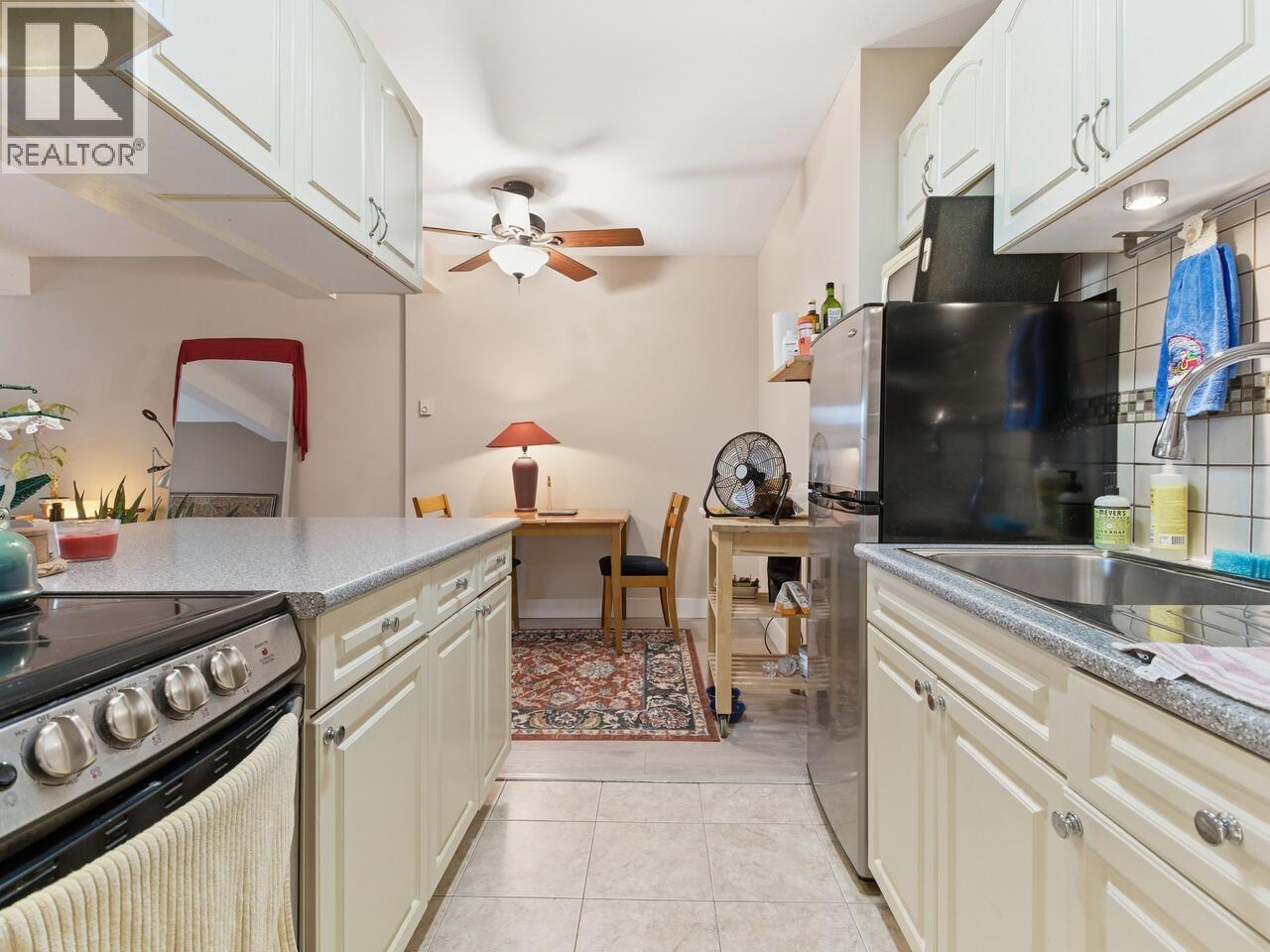 102 1655 Nelson Street, Vancouver, British Columbia  V6G 1M4 - Photo 4 - R3085567