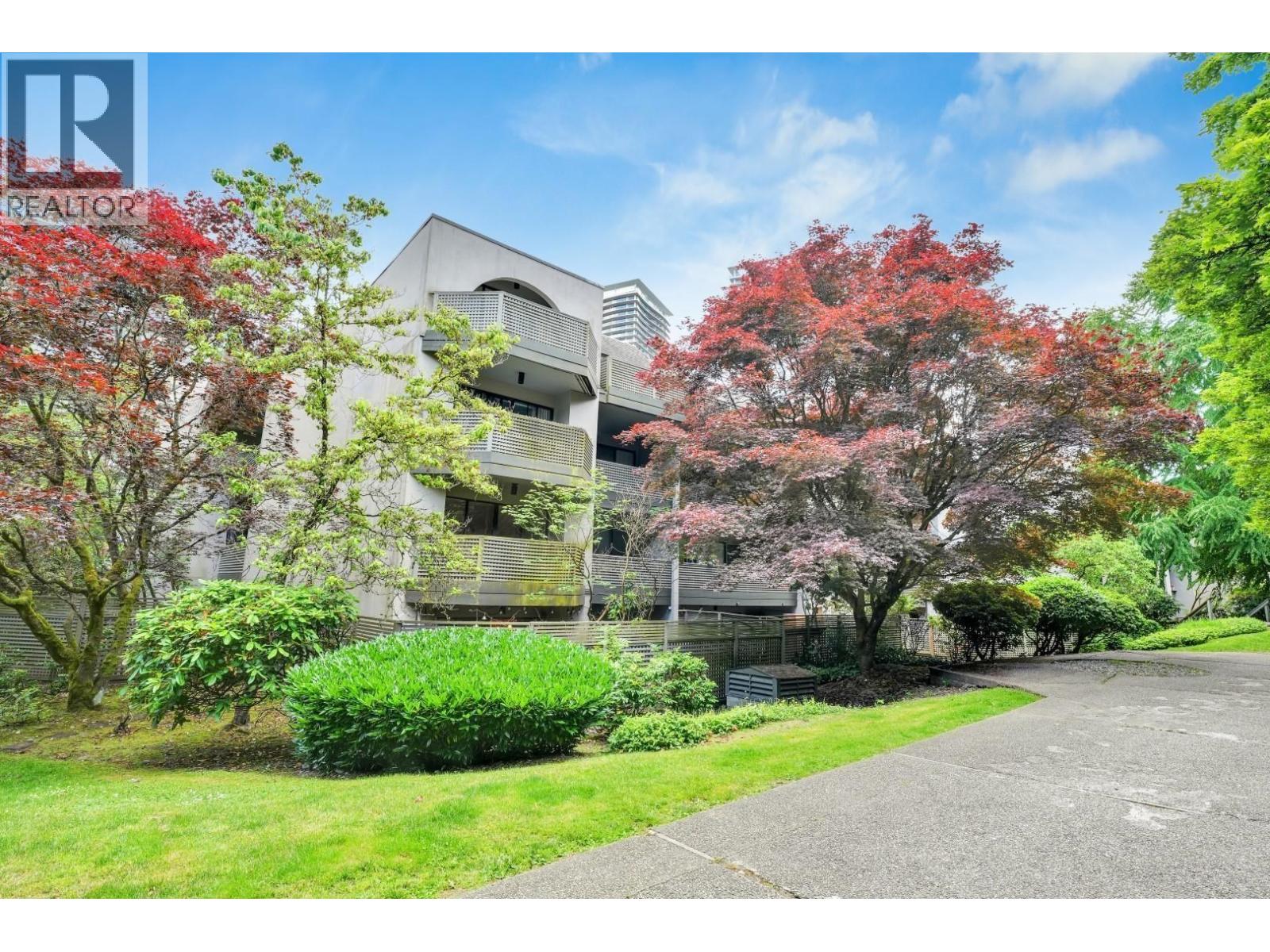 108 1955 Woodway Place, Burnaby, British Columbia  V5B 4S5 - Photo 22 - R3085580