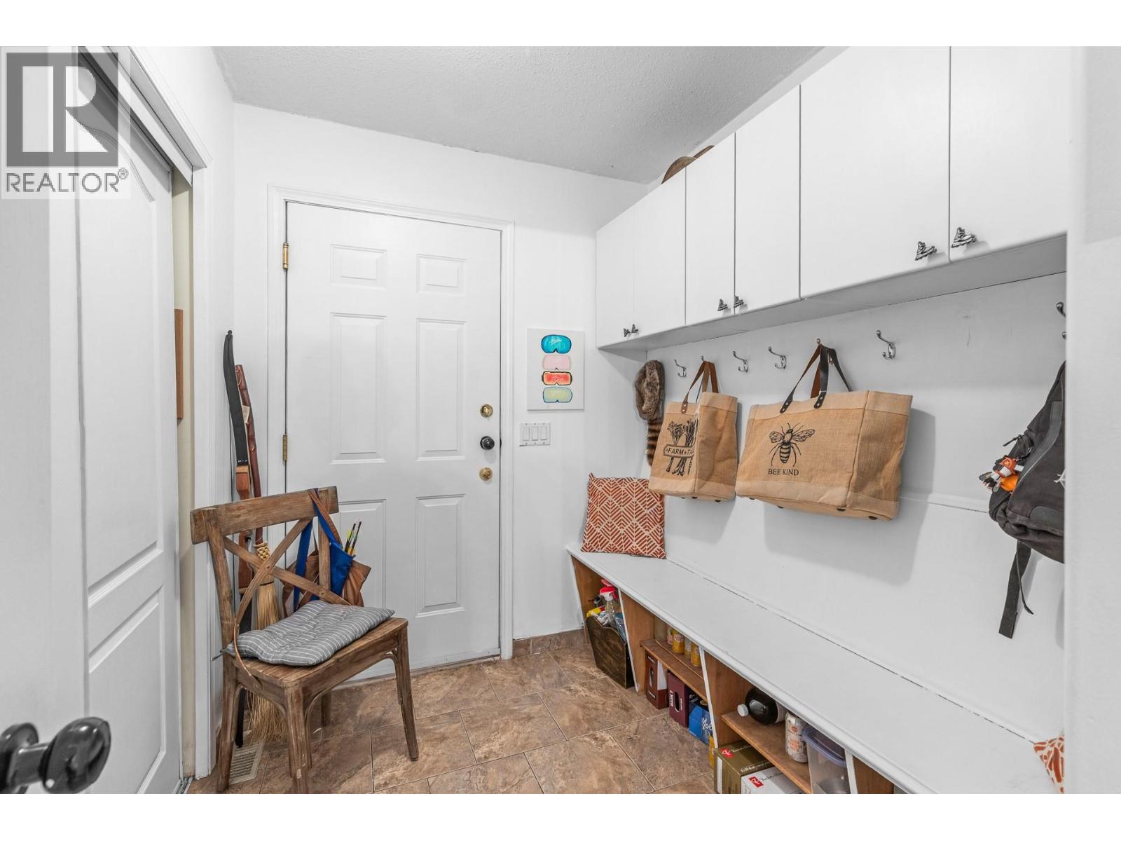 145 Magic Drive, Kelowna, British Columbia  V1V 1N2 - Photo 15 - 10374190