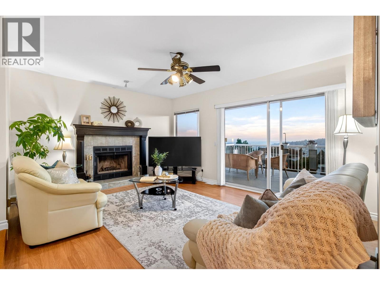 1365 Honeysuckle Lane, Coquitlam, British Columbia  V3E 2P1 - Photo 11 - R3085390