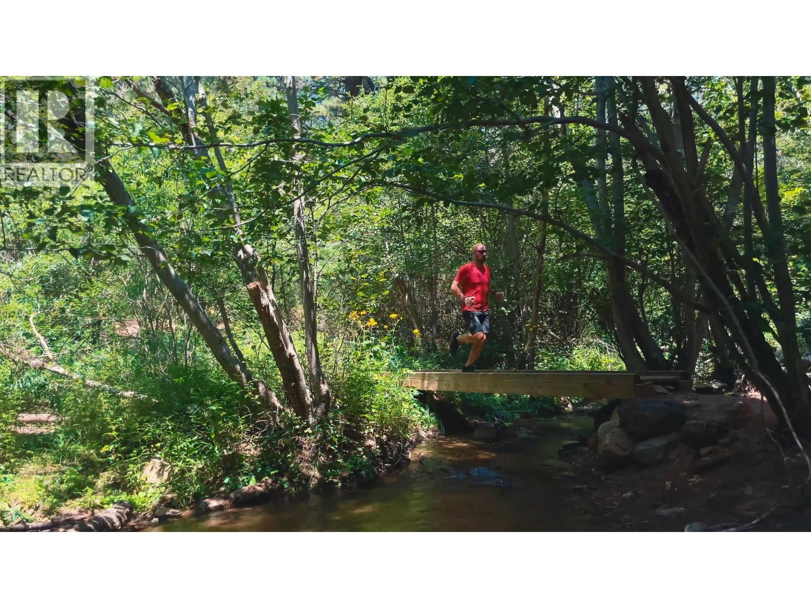 2307 Kadlec Court, West Vancouver, British Columbia  V7S 3K3 - Photo 17 - R3085530