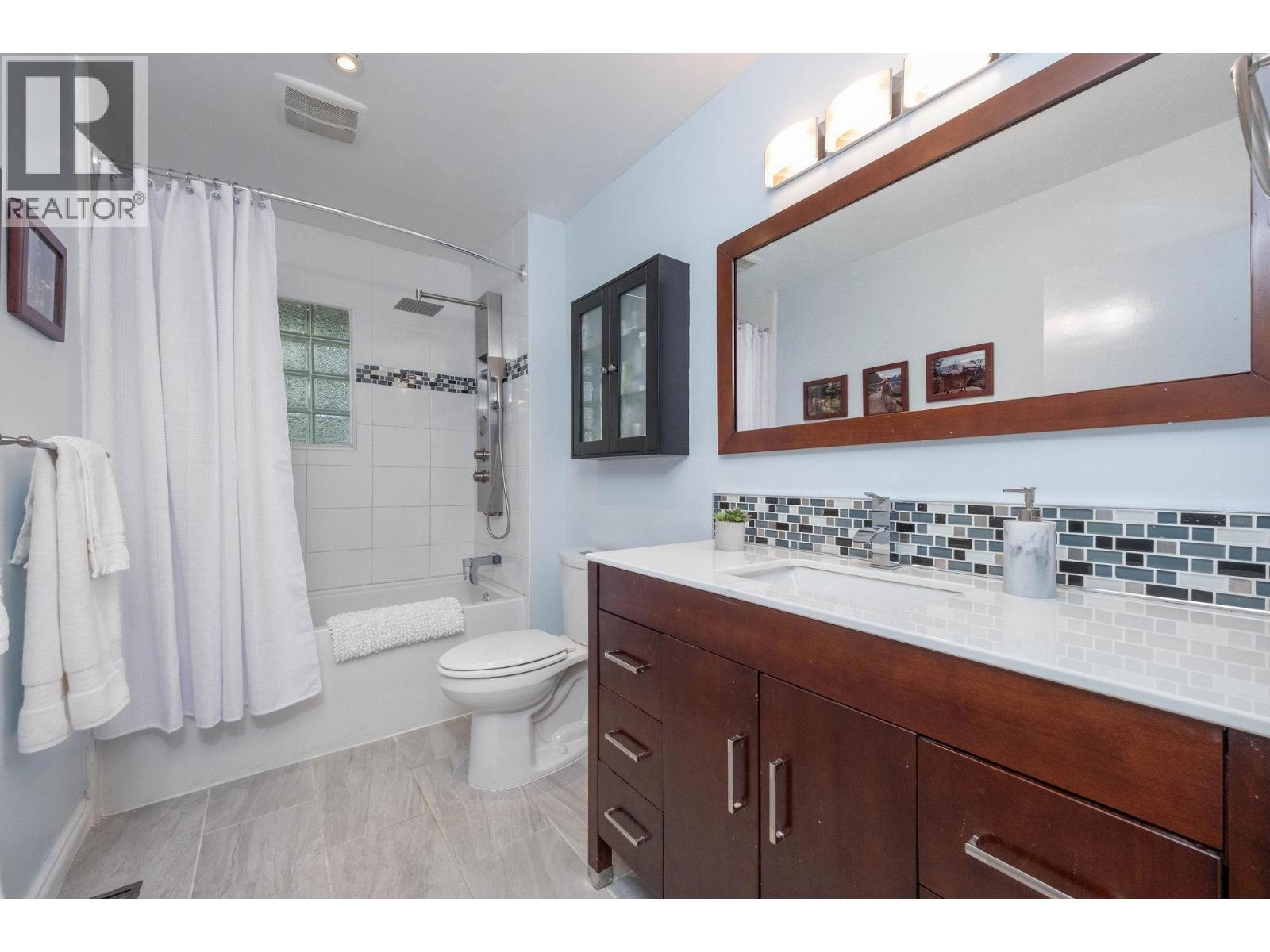 2644 Kilmarnock Crescent, North Vancouver, British Columbia  V7J 2Z5 - Photo 18 - R3085593