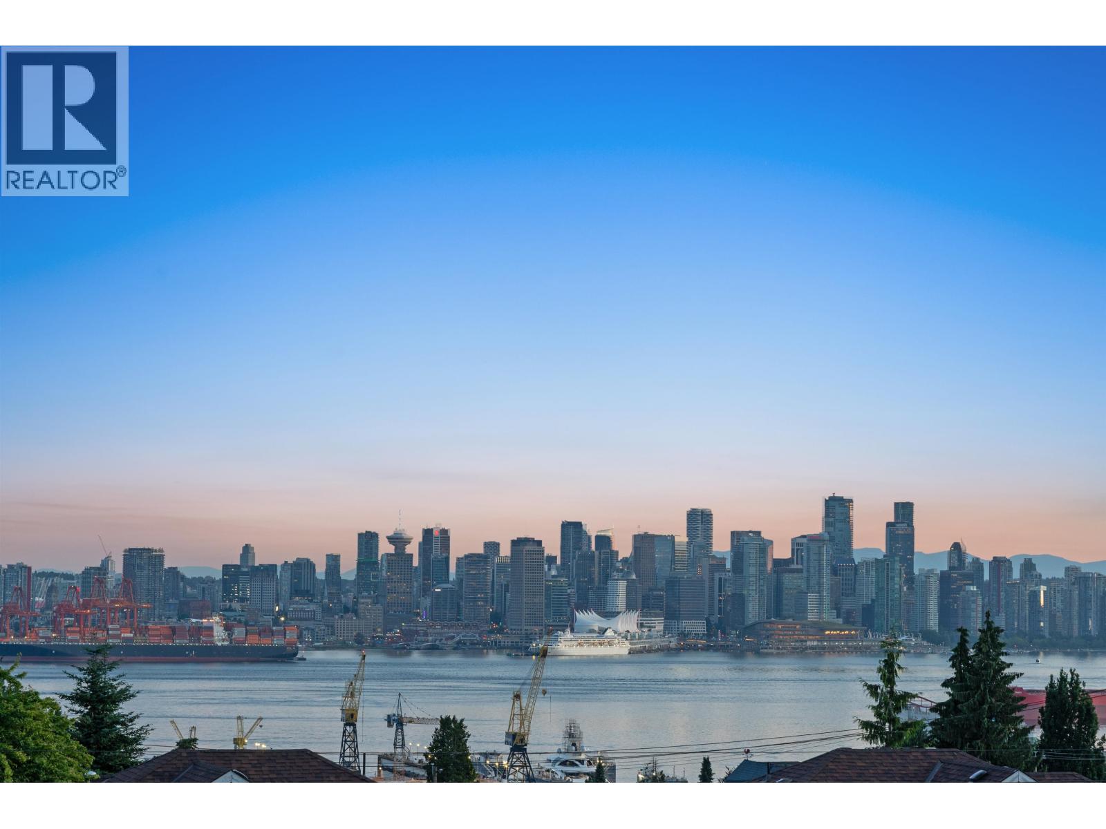 336 E Keith Road, North Vancouver, British Columbia  V7L 1V7 - Photo 35 - R3085599