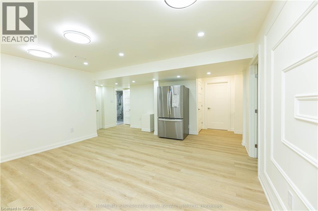 211 Granite Ridge Trail Unit# Lower, Hamilton, Ontario  L8B 1Z1 - Photo 5 - 40802458