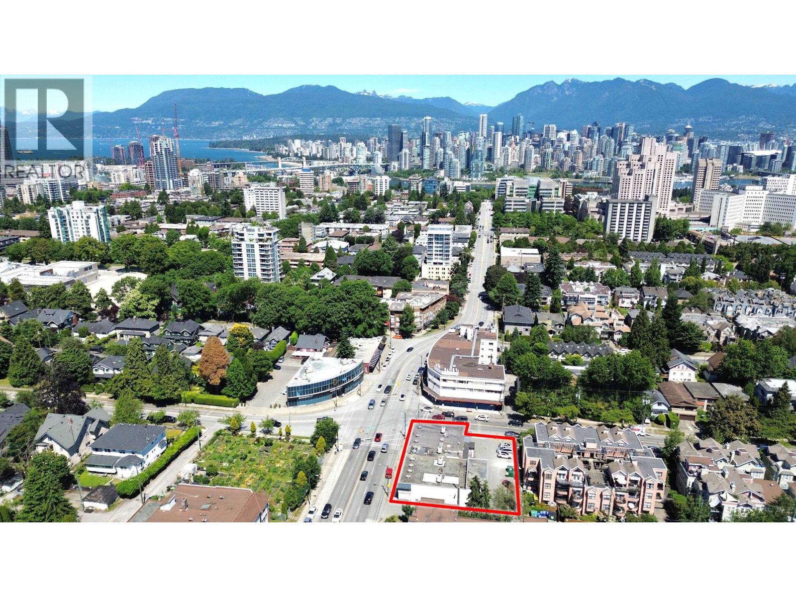 3208 Oak Street, Vancouver, British Columbia  V6H 2L3 - Photo 3 - C8073331