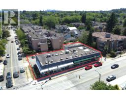 3208 OAK STREET, Vancouver, British Columbia